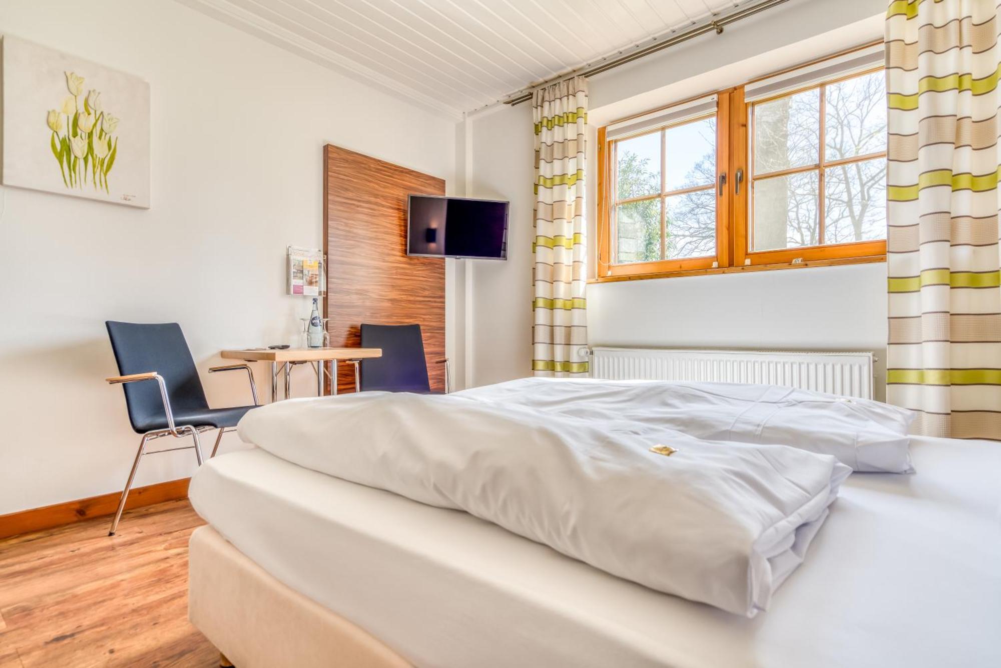 Ringhotel Forellenhof ヴァルスローデ エクステリア 写真